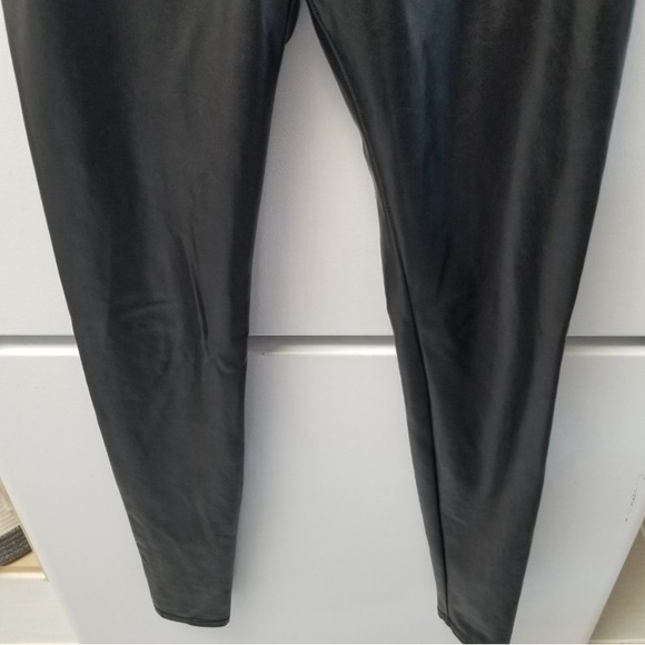 Aritzia WILFRED FREE Daria Leather Leggings - Picture 5 of 5